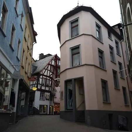 Luxury In Cochem For 4 People Hébergement de vacances Ediger-Eller